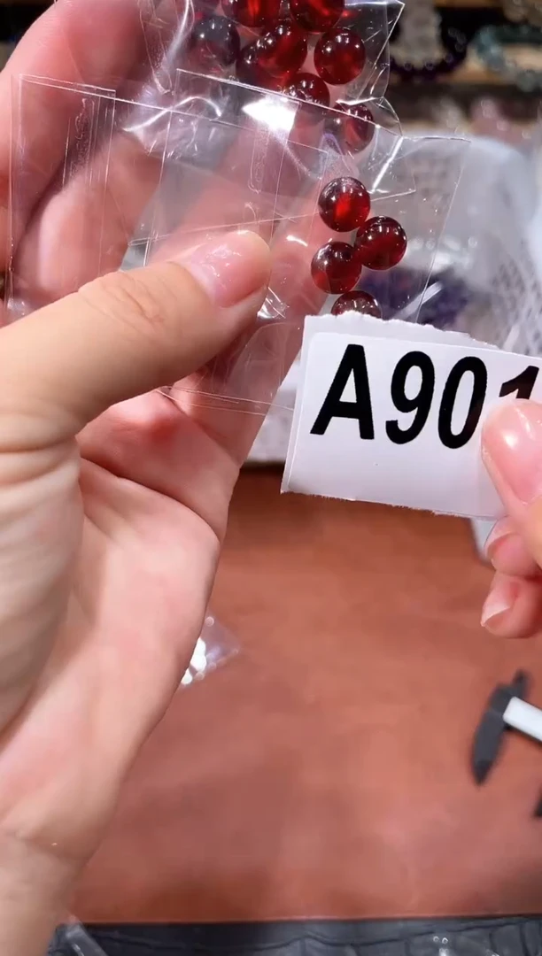 水晶手链未镶嵌A901石榴石单珠一包 多样性发一