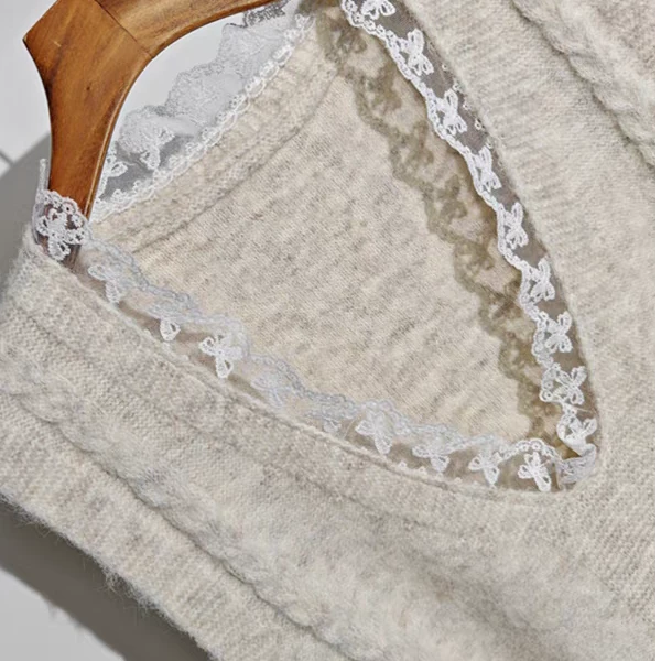 针织背心马甲女早春新款v领蕾丝拼接设计感无袖毛衣507