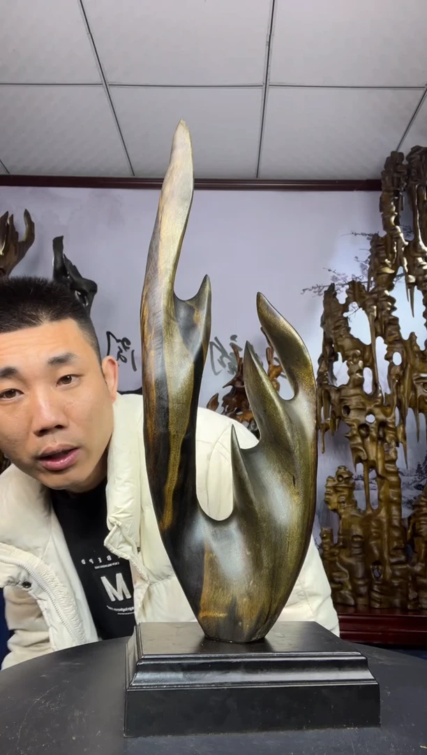 金丝楠木雕款笑**尘金丝楠木工艺品摆件