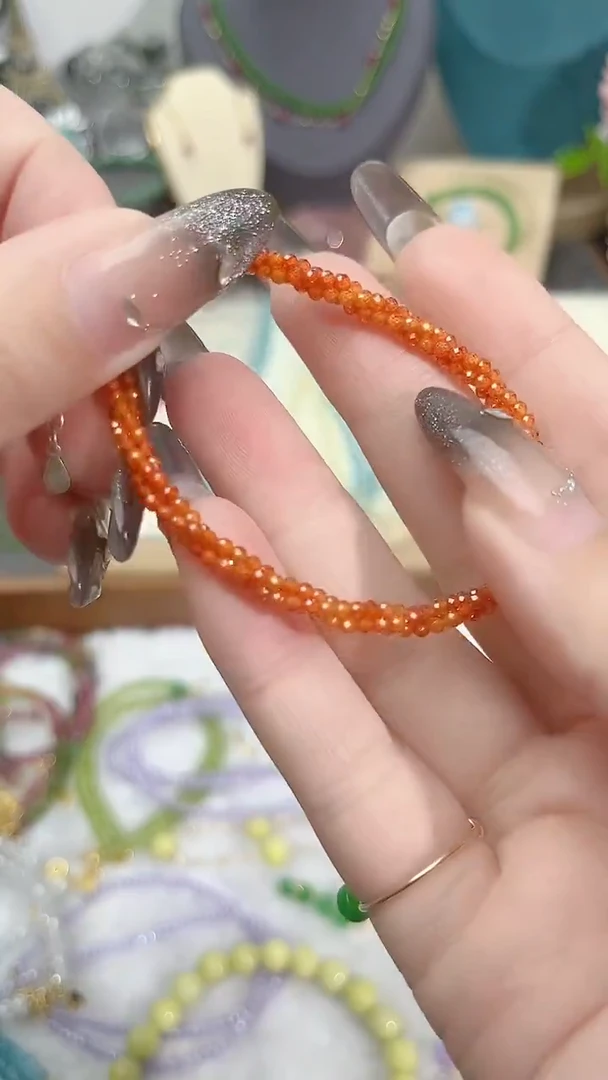 【闪购商品】石榴石（芬达石）手链银S925镶嵌麻花49