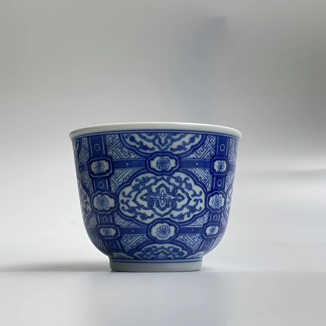 【甄一】青花锦地花开直桶杯杯景德镇陶瓷复古手工手绘高端品茗杯