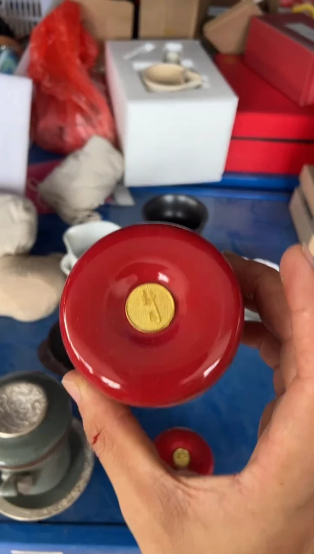 杯无运费险有瑕疵的摄影的产品有使用过的痕迹有点脏介意勿拍