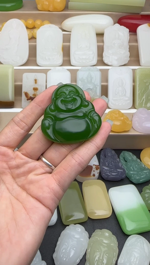 和田玉未镶嵌挂件