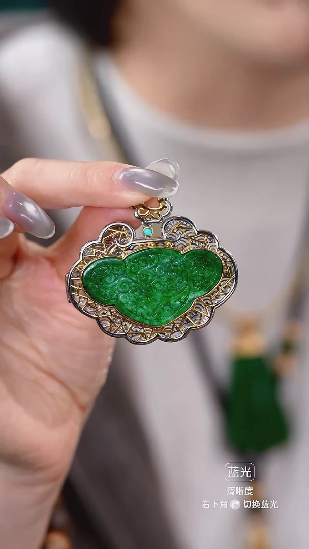 颈饰未镶嵌翡翠吊坠66