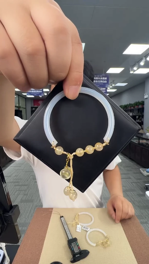 玛瑙/玉髓手镯未镶嵌LL1092 原创金发晶半镯 多样性发一件