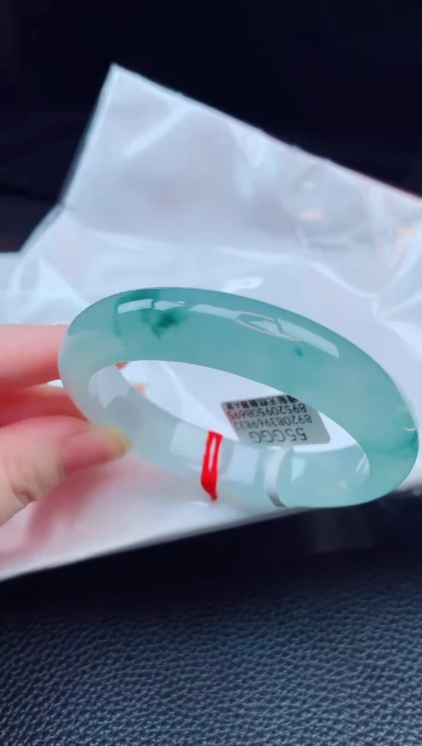 翡翠手镯未镶嵌缅甸天然翡翠A货手镯
