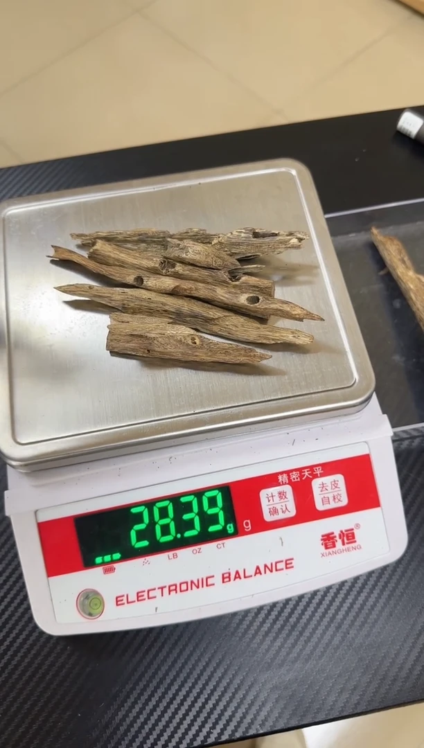 香料奇楠虫漏老料31克