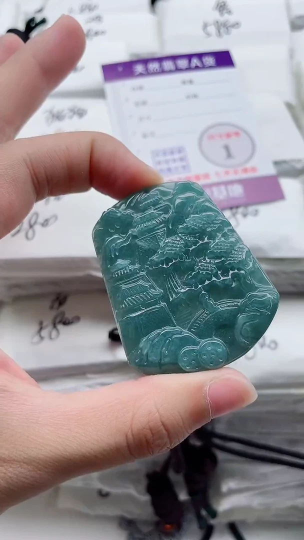 颈饰未镶嵌翡翠8