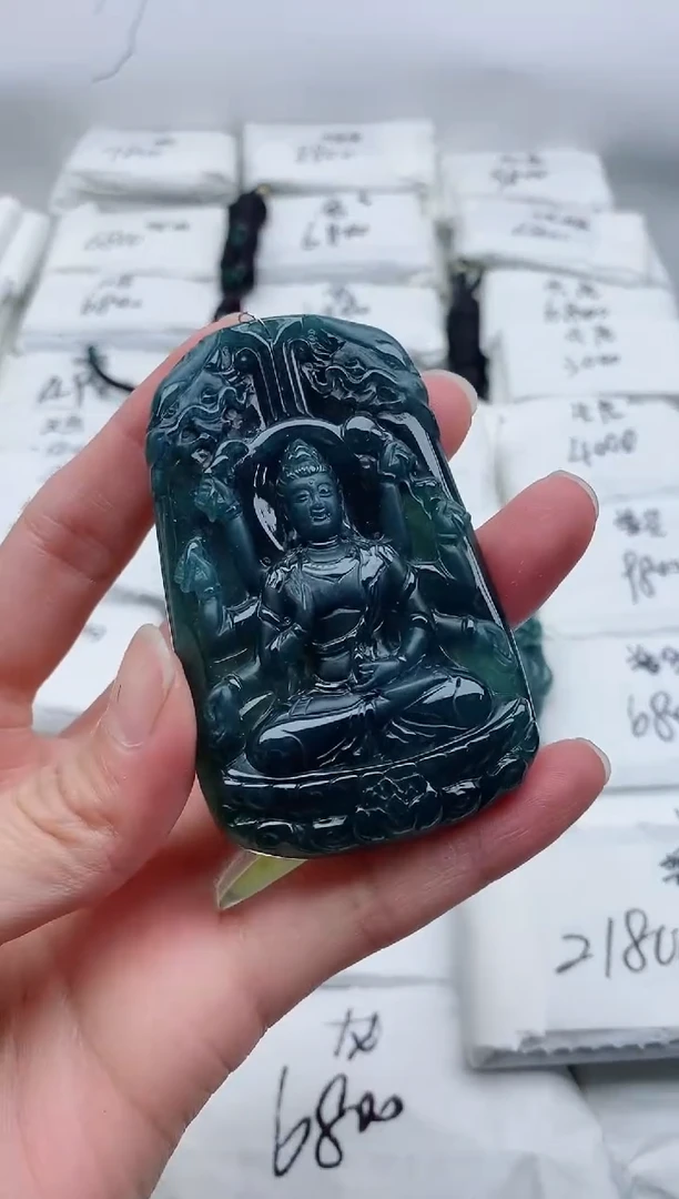 颈饰未镶嵌翡翠8