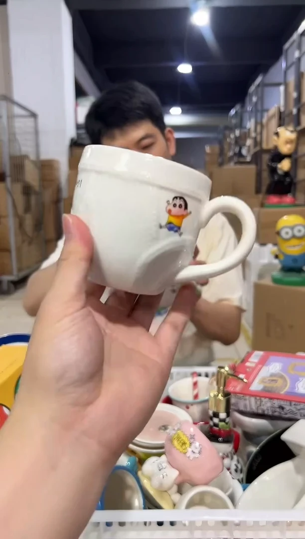 瓷片原盒小新钢达姆水杯陶瓷