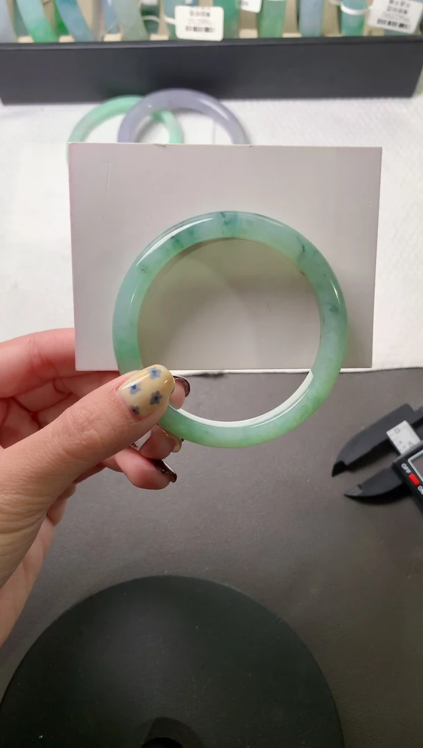 未镶嵌手镯翡翠54.4*7.3*9.7