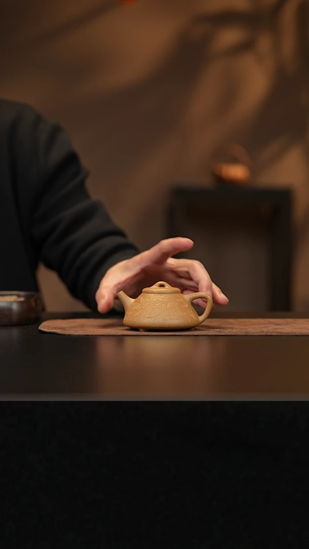 【闪购商品】紫砂茶壶允禾斋wzht 黄段 子冶