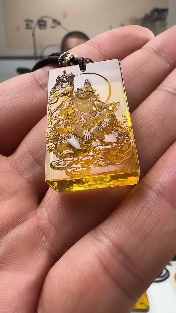 未镶嵌吊坠(不含链)琥珀彩宝天王方牌吊坠