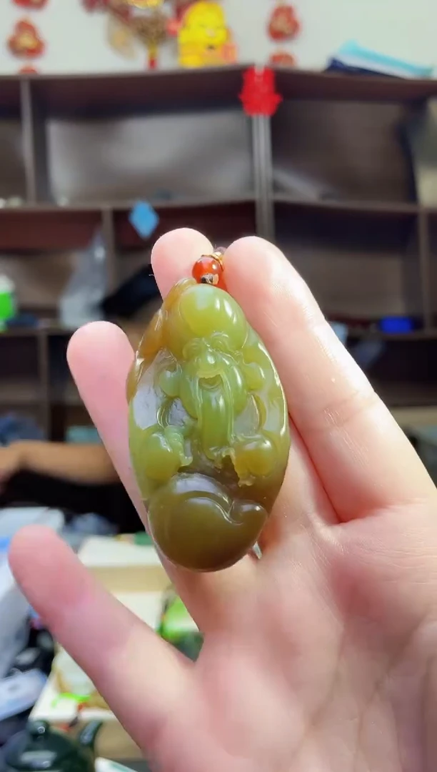 和田玉未镶嵌颈饰1