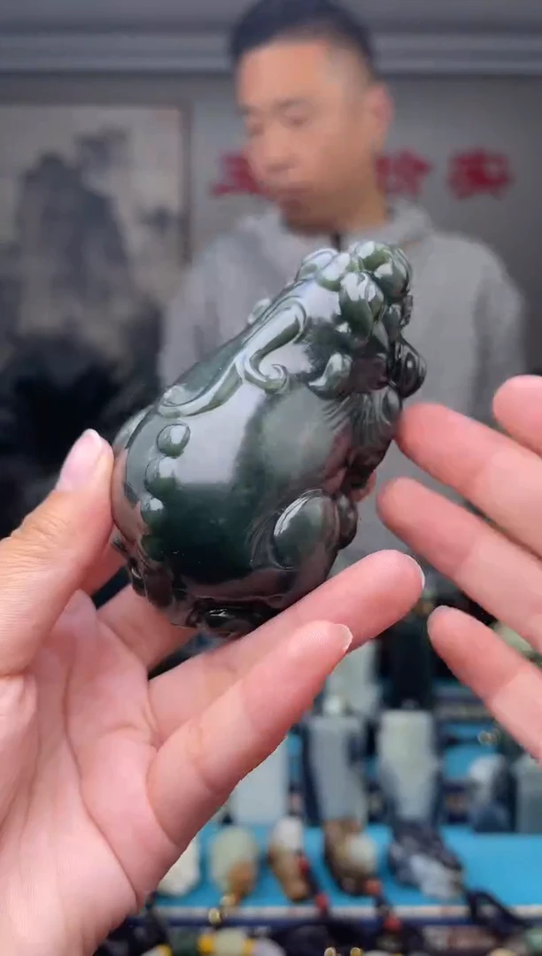 未镶嵌和田玉挂件1