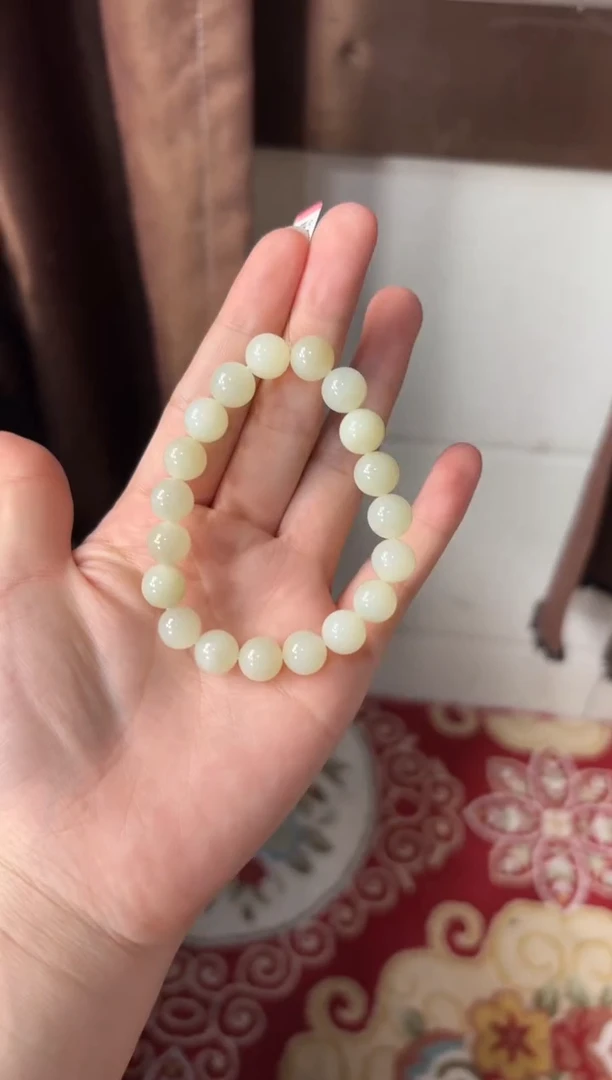 【闪购商品】和田玉手串未镶嵌且末微色差迪克兰卡10L多样性发货