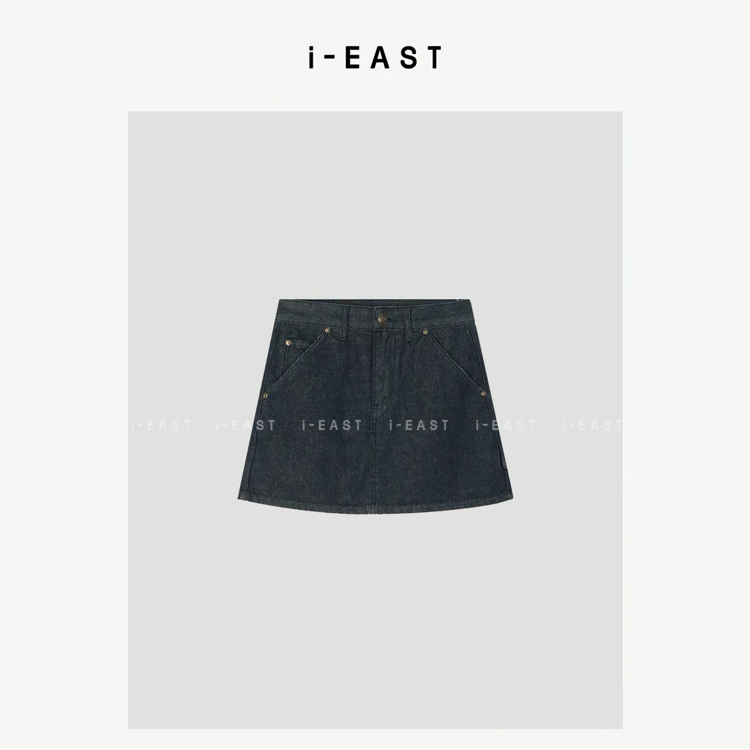 i-EAST 松弛短裙~极简百搭休闲牛仔短裙-5C Q13413
