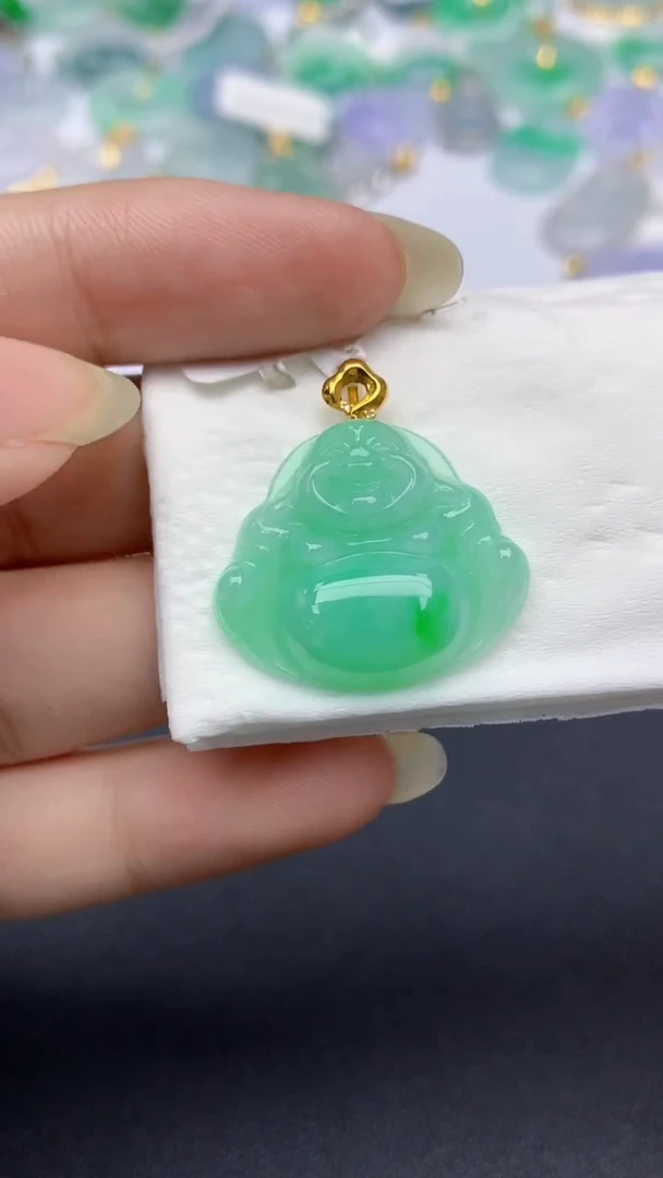 颈饰18K金镶嵌翡翠天然缅甸a货翡翠百元以上9元证书费自理