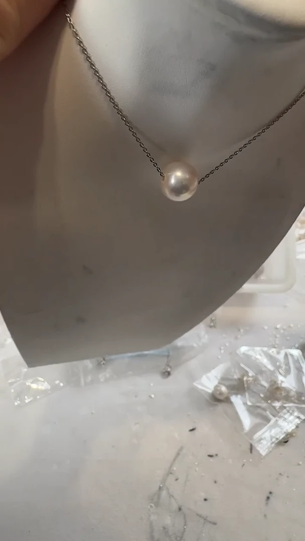 吊坠(赠链)未镶嵌淡水珍珠11mm 白珠路路通