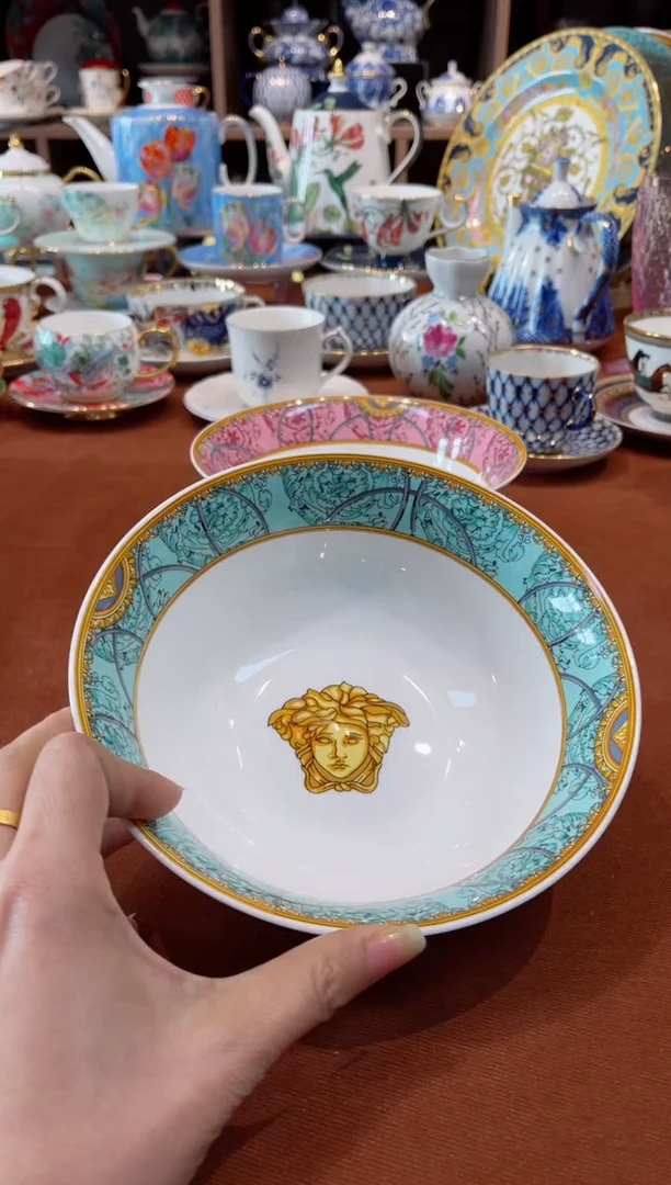 【闪购商品】瓷片范绿面碗······