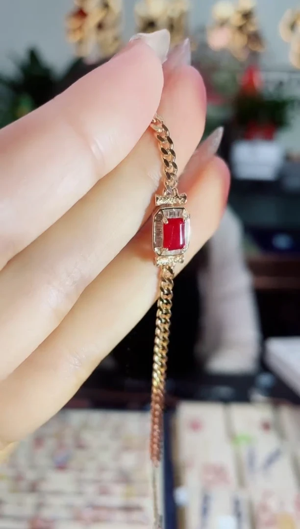 【闪购商品】红宝石手链银S925镶嵌手链