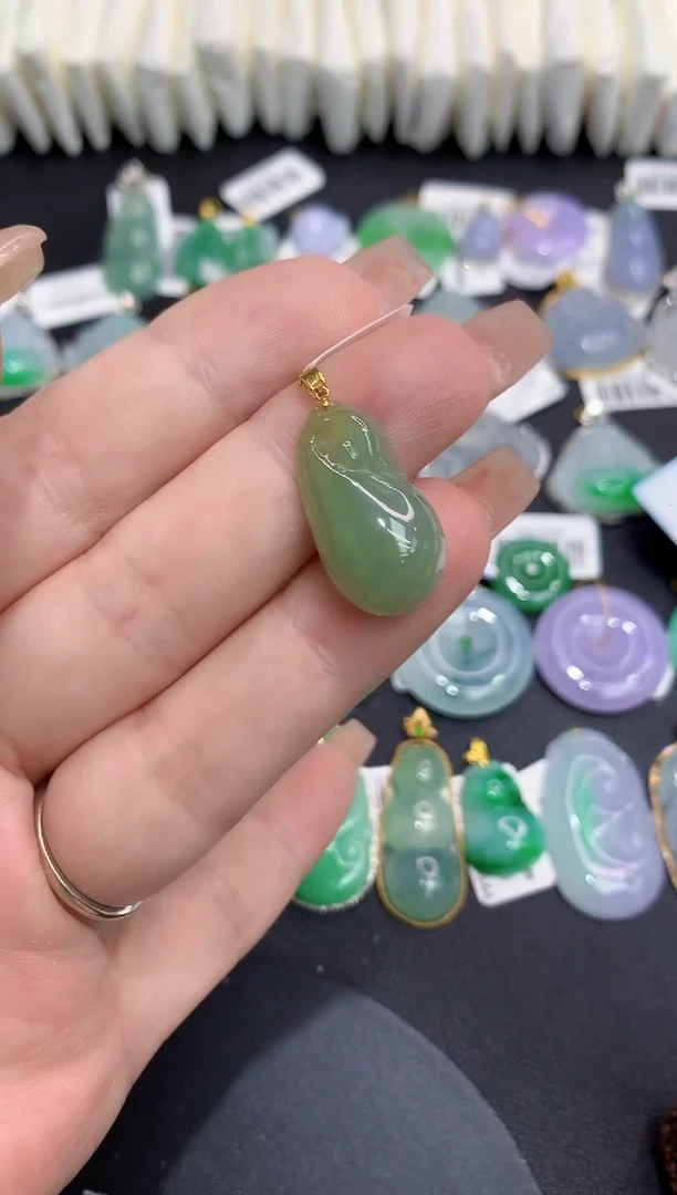 吊坠(不含链)18K金镶嵌翡翠1111111111111