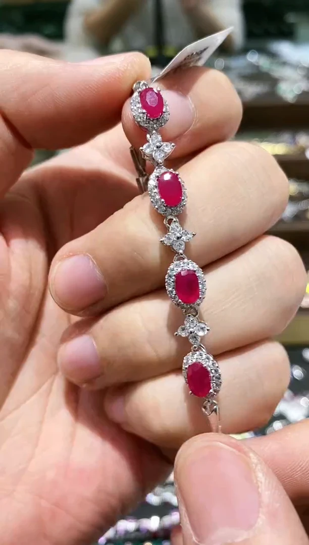 【闪购商品】红宝石手链银S925镶嵌手链