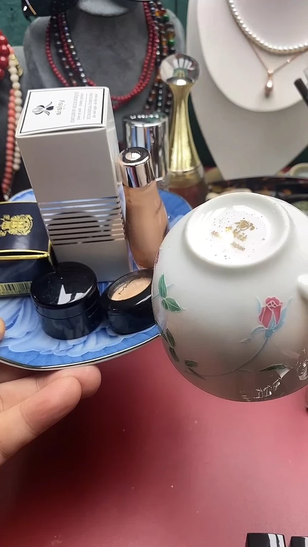 瓷片橙*哈哈哈哈哈哈哈哈