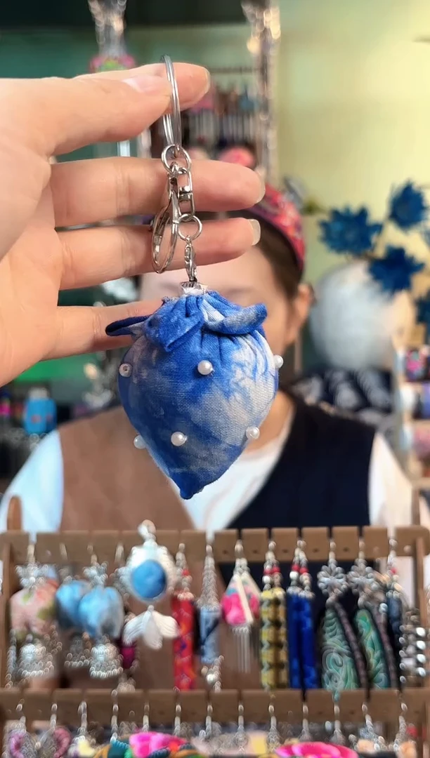 织绣彩云南阁非遗老绣617