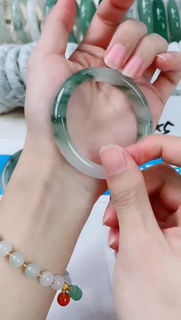 石英质玉手镯未镶嵌109--52