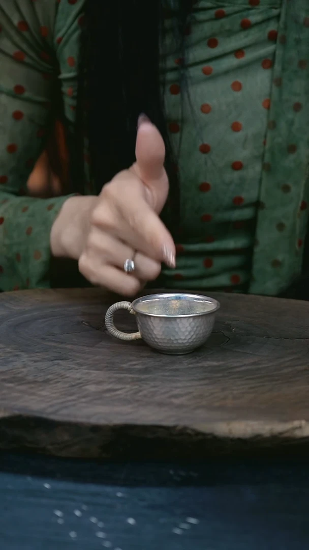 手工素面锤纹银杯999