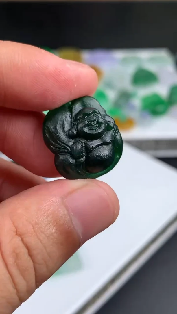 【闪购商品】定制翡翠未镶嵌佛公