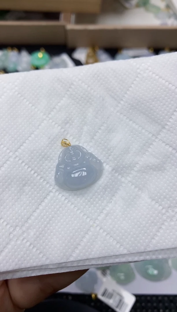 颈饰18K金镶嵌翡翠1111111111