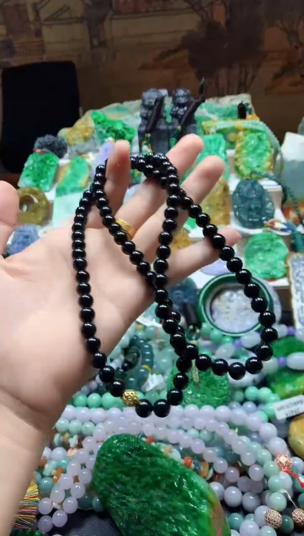 颈饰未镶嵌翡翠天然A货翡翠