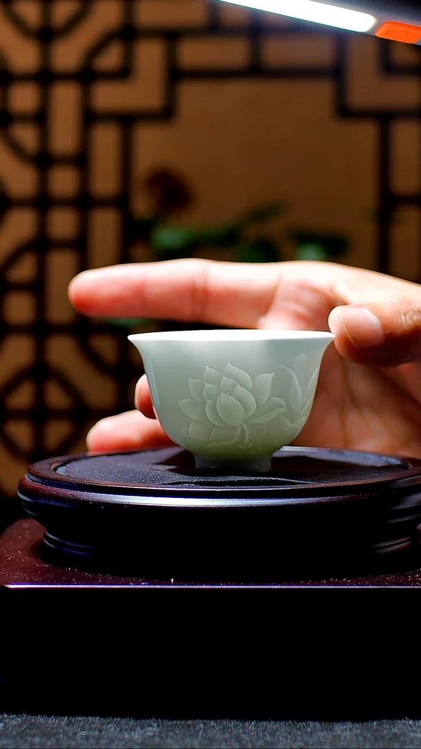 荷花小品杯 纯手工雕刻