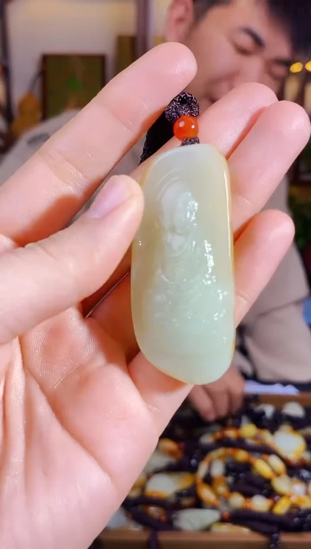 【闪购商品】和田玉颈饰未镶嵌1