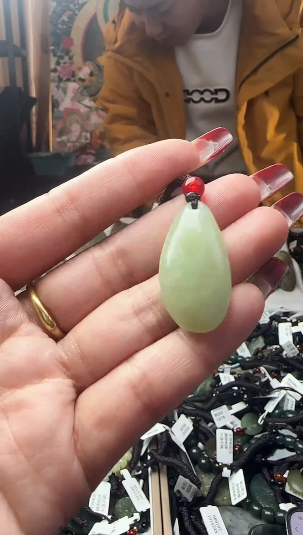 颈饰未镶嵌和田玉和田玉吊坠74