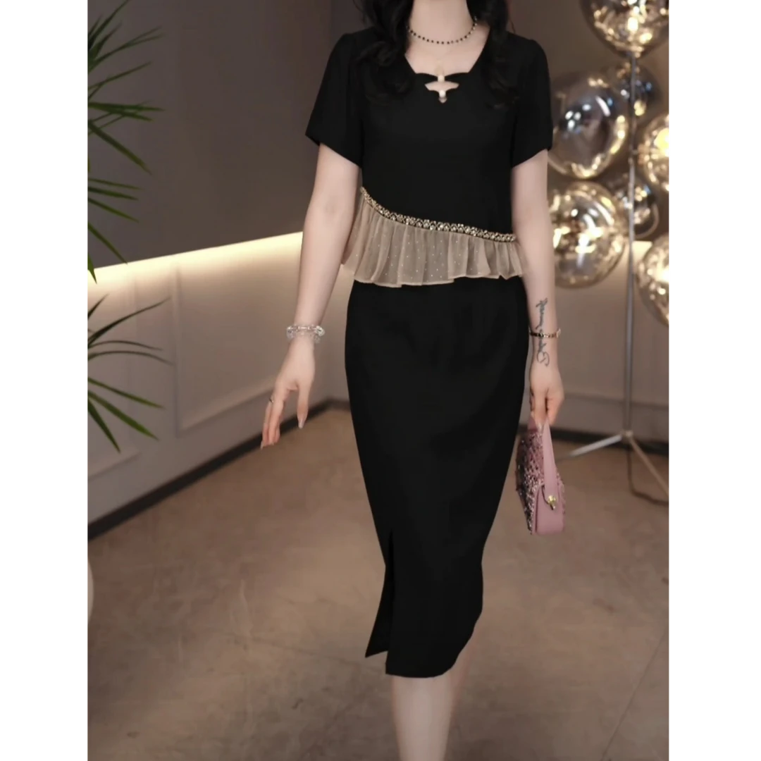 勇华玥上2025夏季时尚洋气经典黑色开叉拼接修身显瘦气质小黑裙