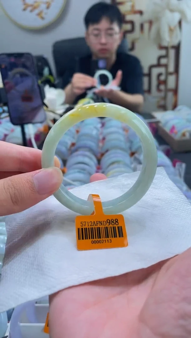 未镶嵌手镯翡翠036-57