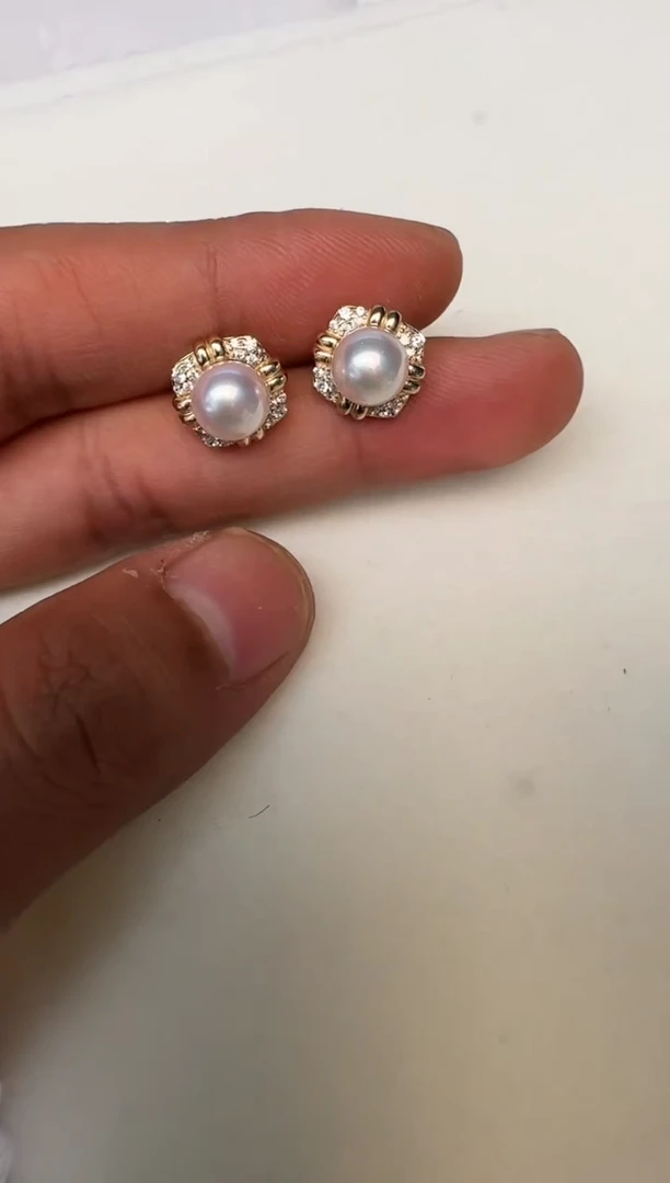 银S925镶嵌海水珍珠耳饰耳钉