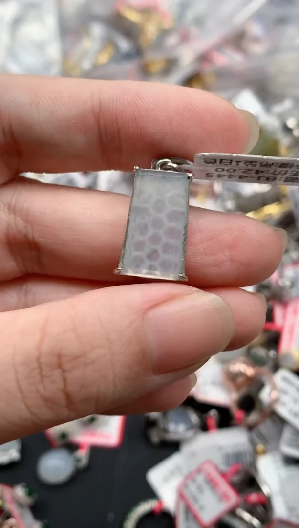 翡翠戒指银S925镶嵌天然缅甸翡翠