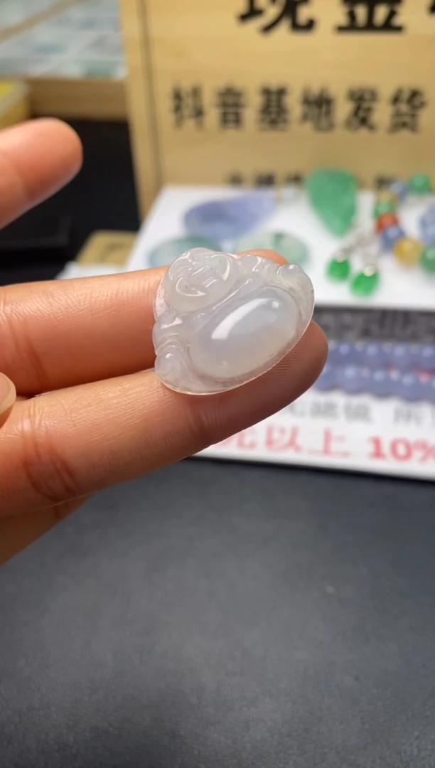 定制翡翠未镶嵌翡翠毛货多样性发其一