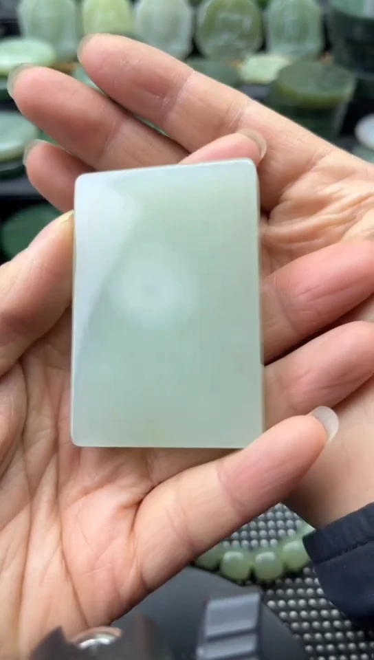 未镶嵌和田玉珠宝半成品牌子