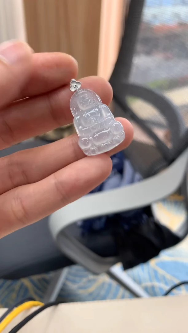 翡翠18K金镶嵌吊坠(不含链)观音