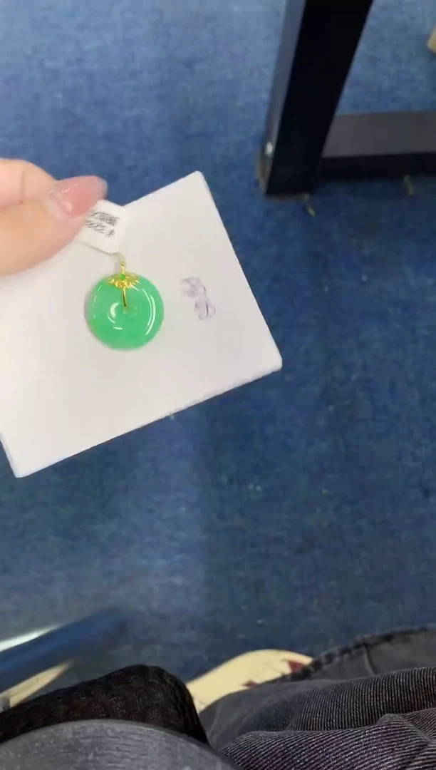 【闪购商品】翡翠颈饰18K金镶嵌000000000