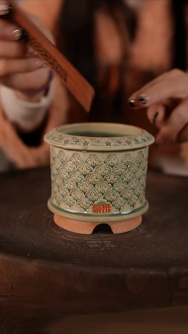 【闪购商品】红陶1-18-374默认微瑕口7