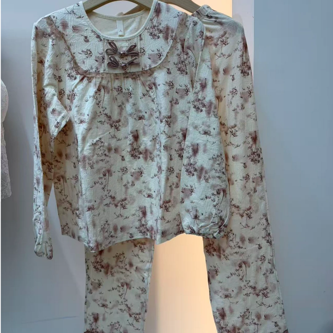 新款长袖家居服套装女士爽棉提花圆领印花双长女装睡衣628761