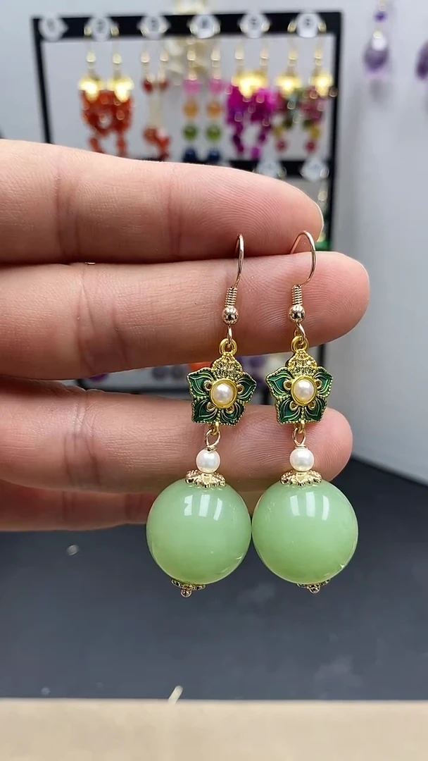 【闪购商品】和田玉耳饰银S925镀金镶嵌尺寸18mmQ1