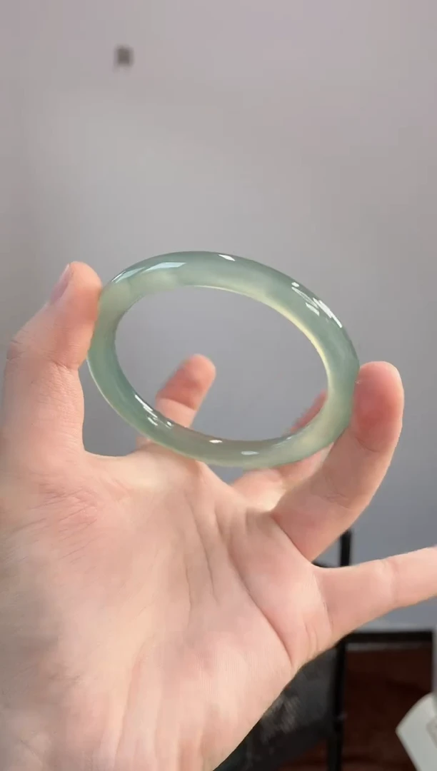 【闪购商品】玛瑙/玉髓手镯未镶嵌54圈卡8 圆条