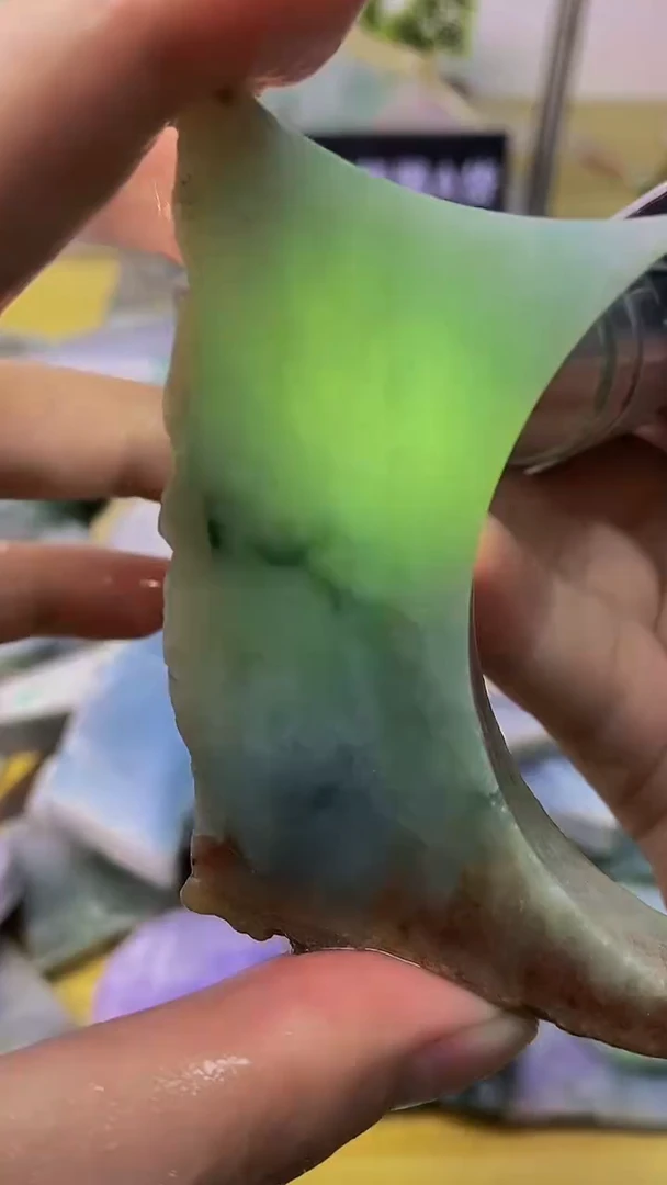 翡翠裸石天然A货缅甸翡翠高品质边角料355